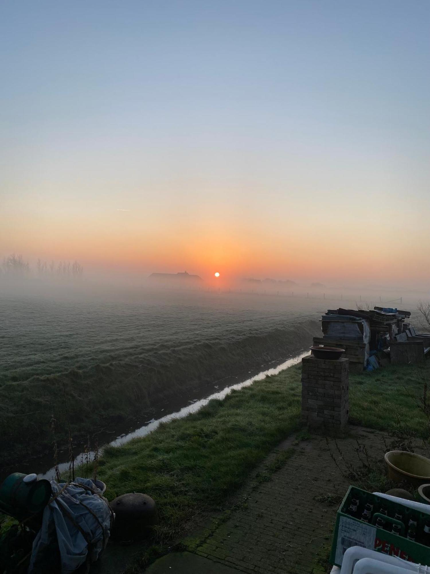 Oomes Huus Haestens And Koffie Den Hoorn  Bagian luar foto
